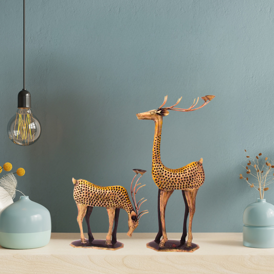 Mother and Baby Deer Metal Sculptures – A Symbol of Elegance and Warmth